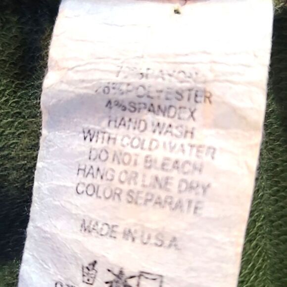 Touch Me Army Green Ripped Crop-top, Longsleeves, Size 2XL - Picture 7 of 8